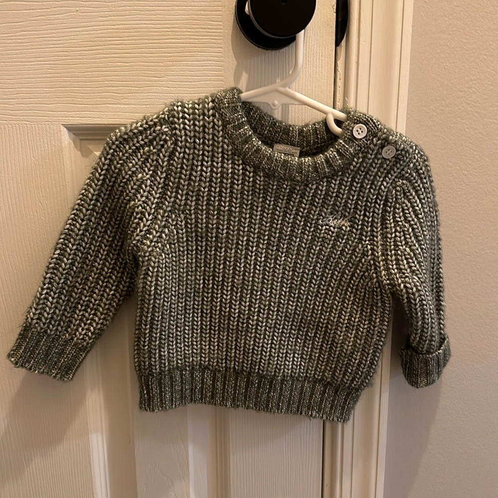 Brand new with tags, kith baby sweater. Size 3-6 months. Green.